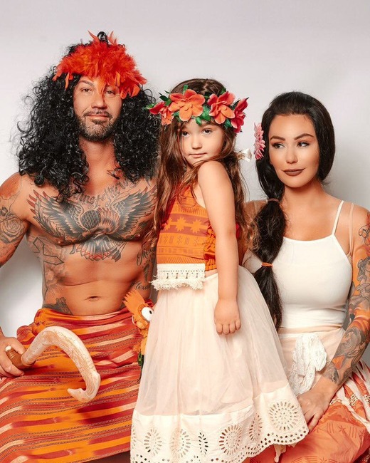 ESC: Jenni JWoww Farley, Roger Matthews, Halloween